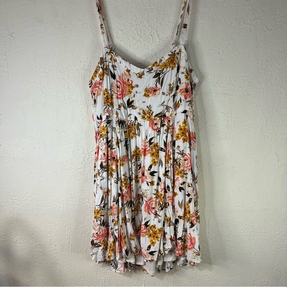 Torrid Mini Challis High Low Skater Dress in Ivory Floral - Picture 2 of 11